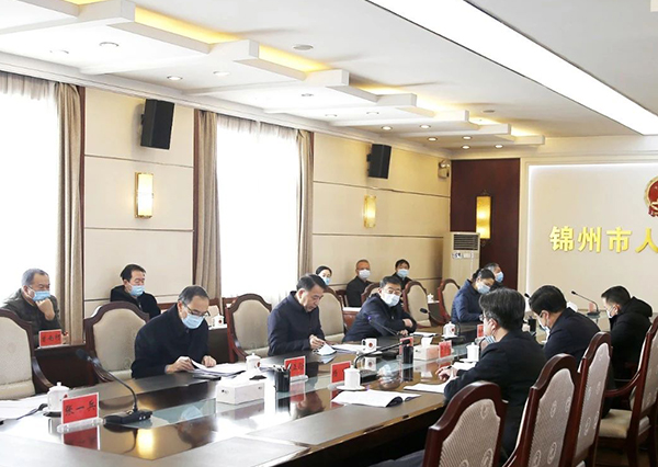 市政府聽取人大代表、政協(xié)委員對《政府工作報(bào)告》的意見和建議