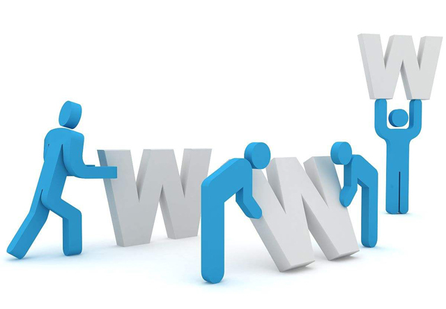 企業(yè)應(yīng)該做網(wǎng)站？還是小程序？